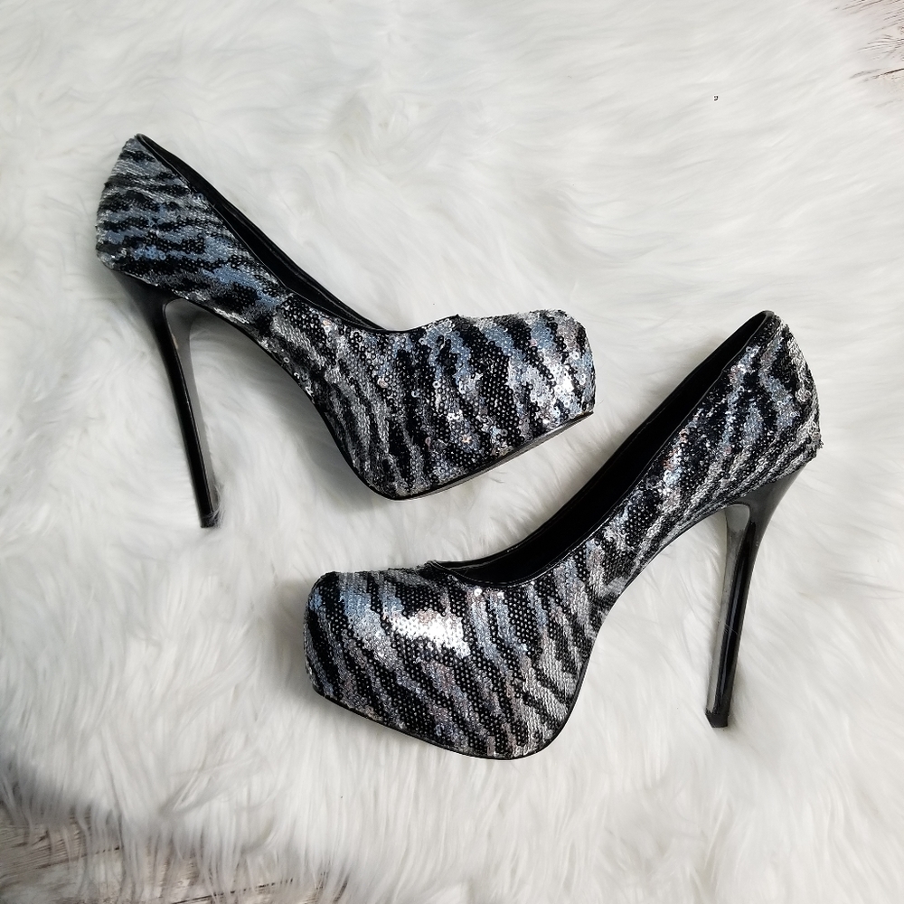 Steve madden black/silver sequin heels
